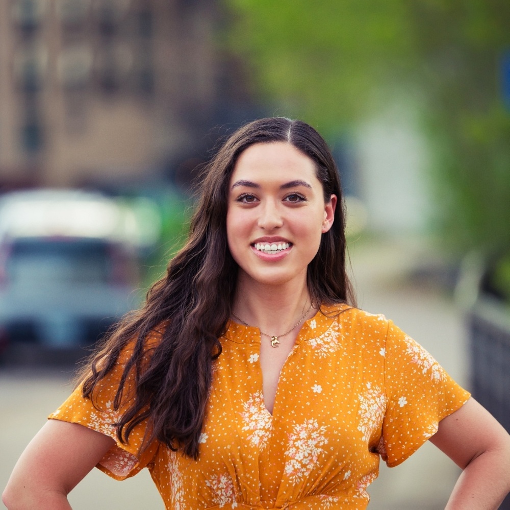 Meet your posher, Anna!